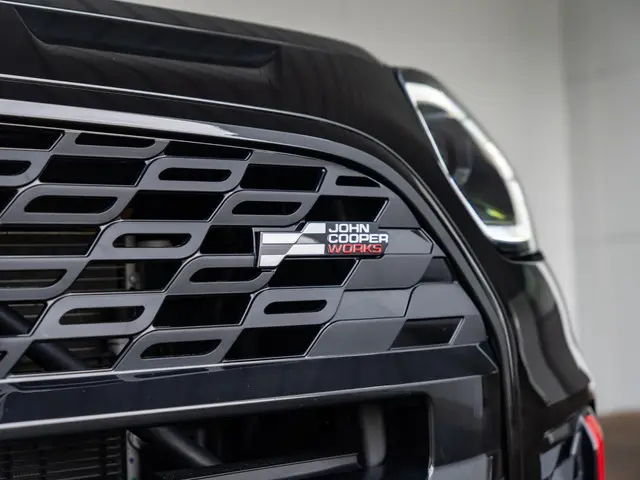 MINI Countryman JCW ALL4 2024 Benzine 41