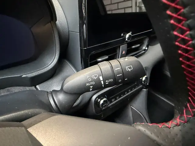 Toyota Yaris Hybrid 130 GR Sport 2026 Hybride Benzine 34