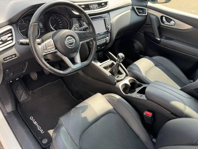 Nissan QASHQAI NISSAN Tekna Design 2019 Benzine 16