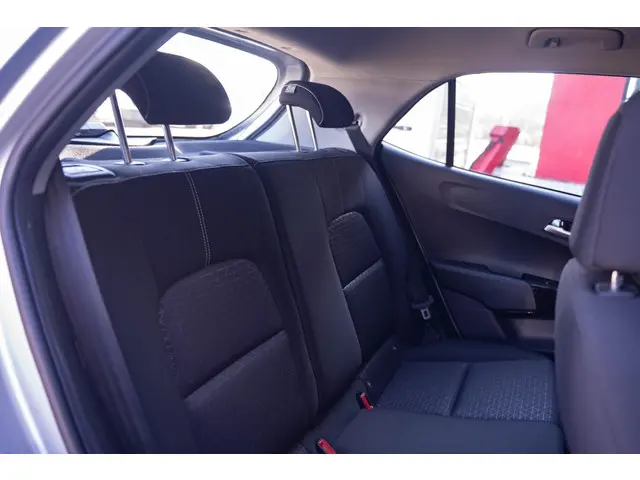 Kia Picanto 1.0 DPi DynamicLine 2022 Benzine 34