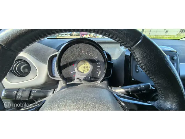 Peugeot 108 1.0 e-VTi Active 2016 Benzine 9