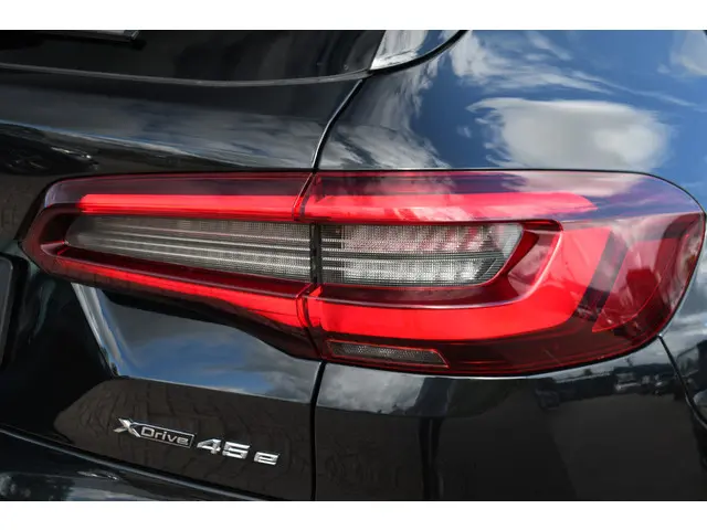 BMW X5 xDrive45e M-Sport 2021 Hybride Benzine 36