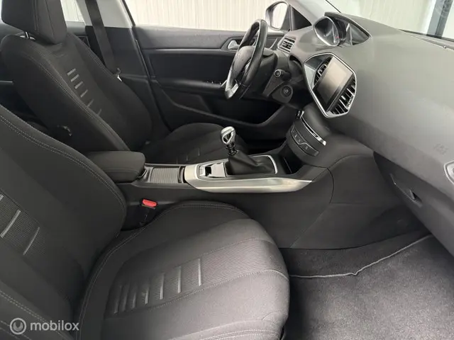 Peugeot 308 SW 1.6 THP Allure 2014 Benzine 14