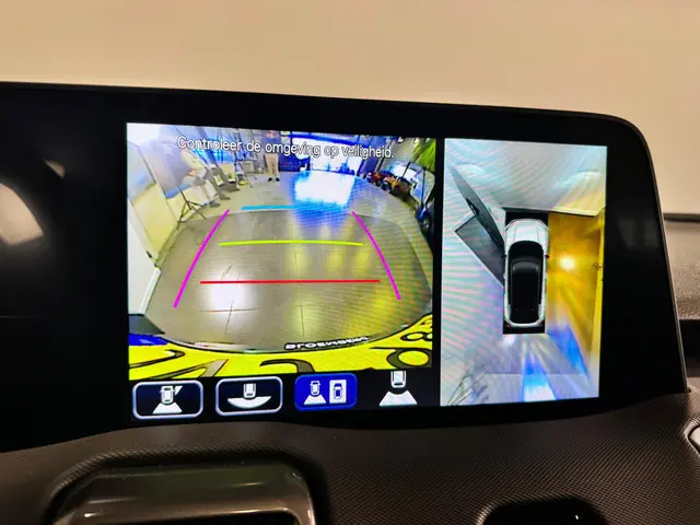 Toyota Urban Cruiser Executive 61 kWh 2026 Elektrisch 18