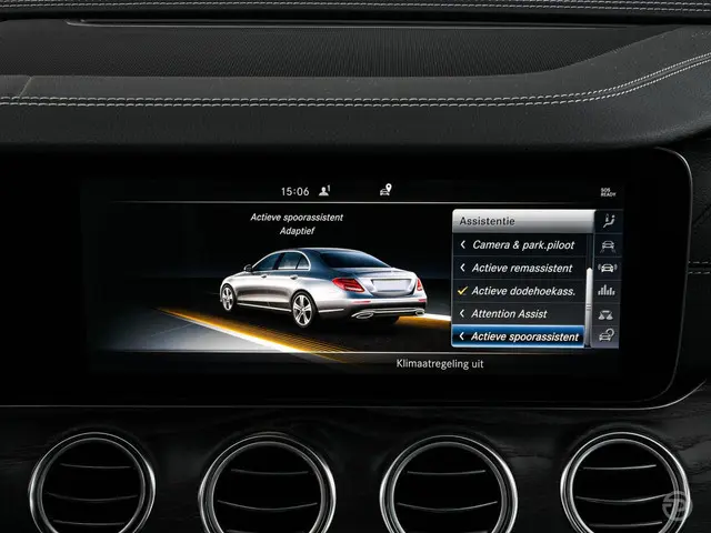 Mercedes-Benz E-Klasse 220 d Prestige 2015 Diesel 30