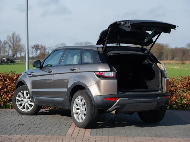 Land Rover Range Rover Evoque 2.0 Si4 HSE 2015 Benzine 28