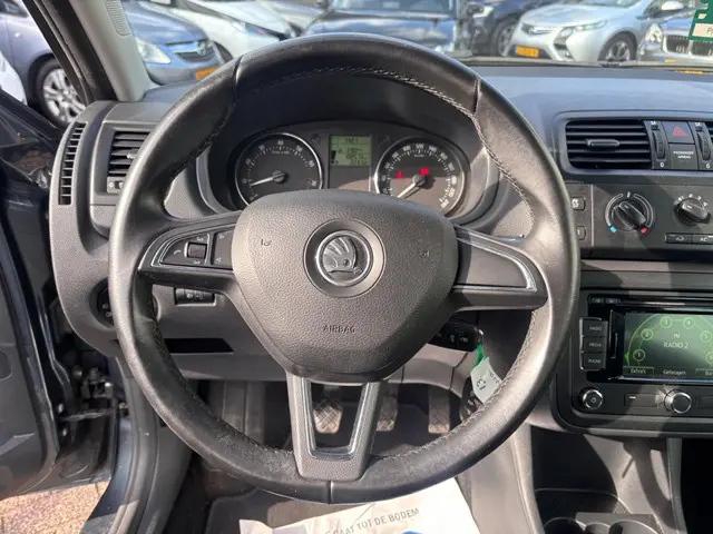 Škoda Fabia Combi 1.2 TSI Drive 2014 Benzine 2