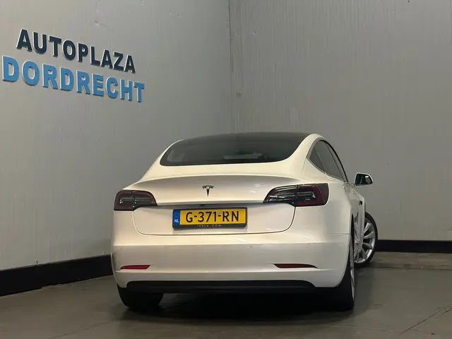 Tesla Model 3 Standard RWD Plus 60 kWh 2019 Elektrisch 7