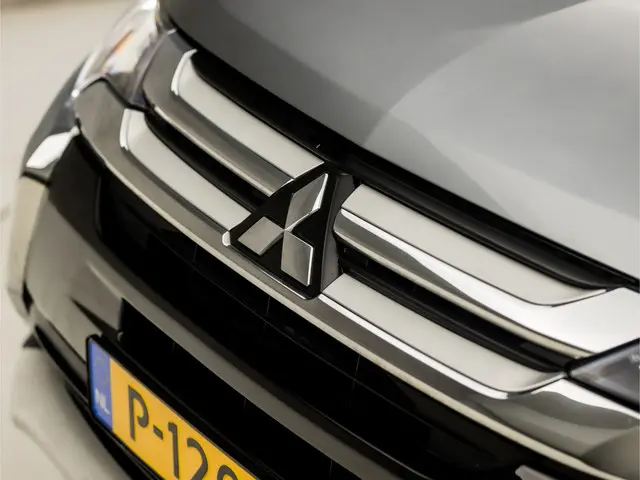 Mitsubishi Outlander Sport 2.0 2017 Benzine 31