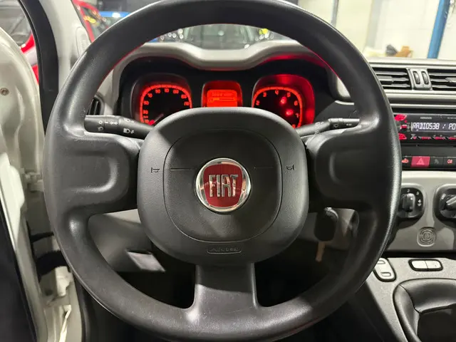 Fiat Panda 0.9 TwinAir Edizione Cool 2014 Benzine 9
