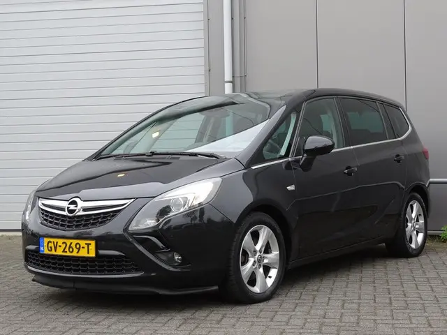 Opel Zafira Tourer 1.4 Cosmo 7p navi LM airco 2013 Benzine 5