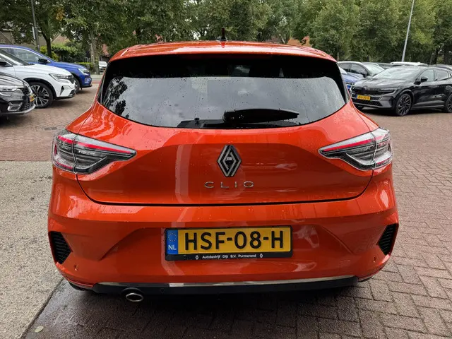 Renault Clio 1.0 TCe 90 Techno+Pack Winter!! 2024 Benzine 6