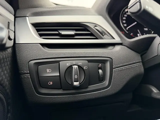 BMW X2 sDrive18i Nieuwstaat! 2022 Benzine 20