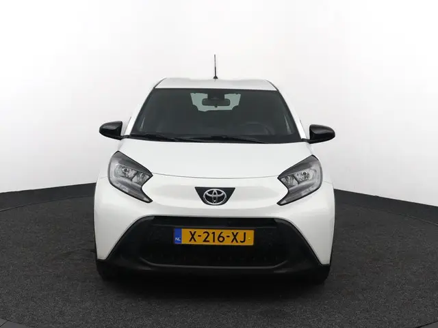 Toyota Aygo X 1.0 VVT-i MT Play 2024 Benzine 16