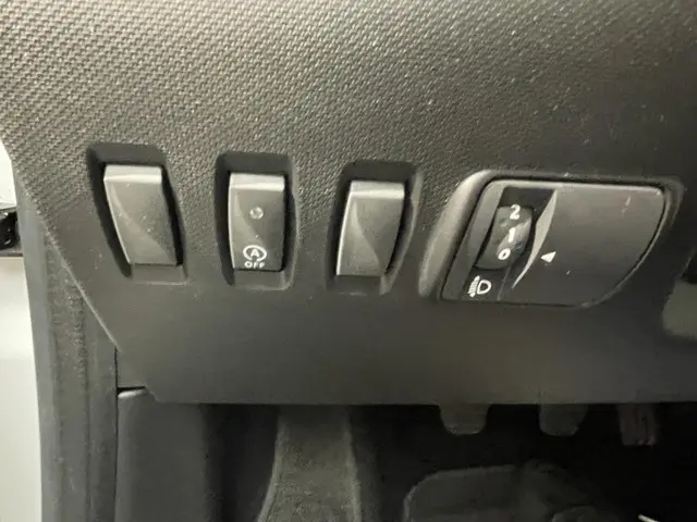 Renault Twingo 1.0 SCe Collection 2018 Benzine 24