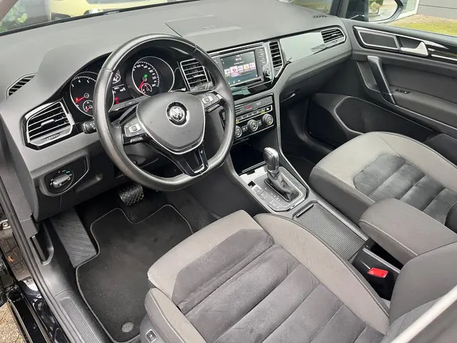 Volkswagen Golf Sportsvan 1.4 TSI Highline 2017 Benzine 9