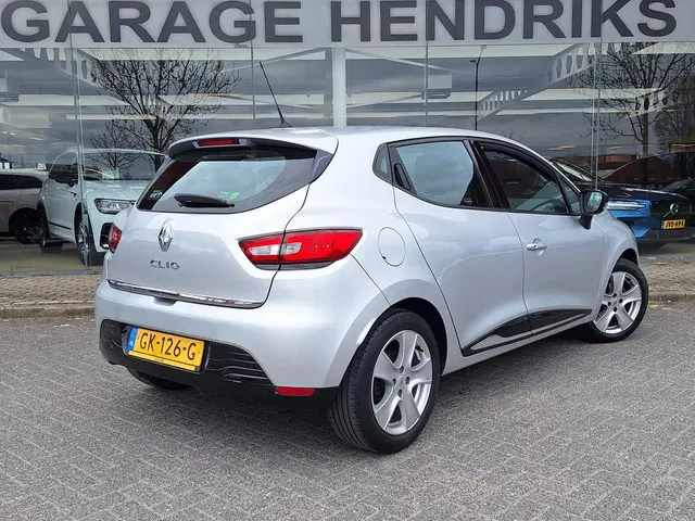 Renault Clio 1.2 Dynamique Automaat 2015 Benzine 8