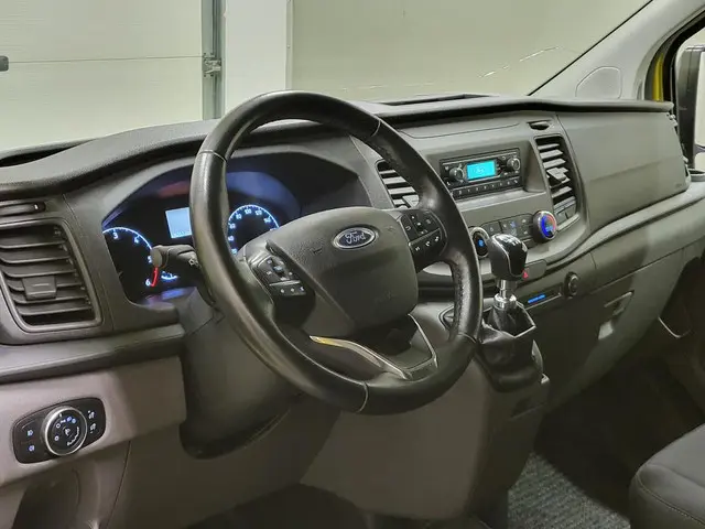 Ford Transit Custom 2.0TDCI Trekhaak Euro 6! 2020 Diesel 4