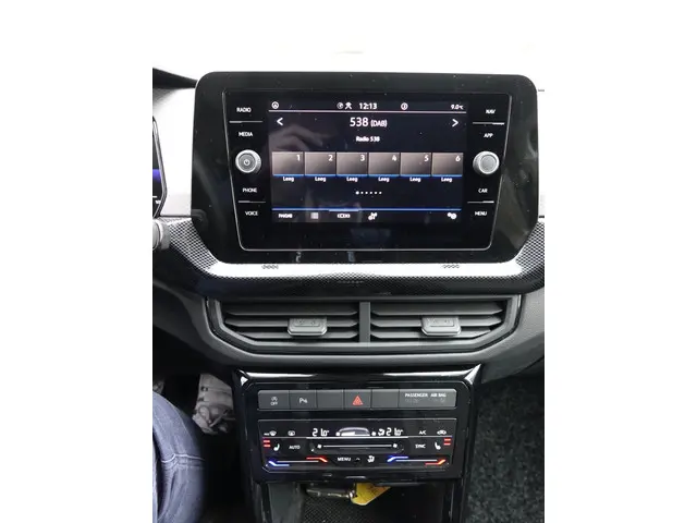 Volkswagen T-Cross 1.0 TSI Life Edition 2025 Benzine 16