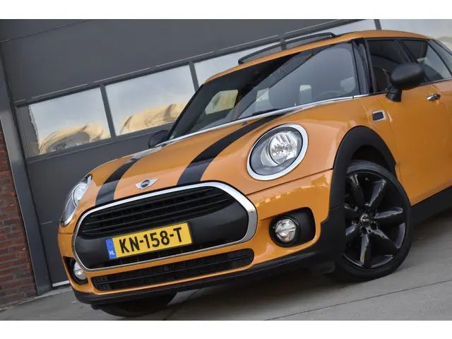 MINI Clubman 2