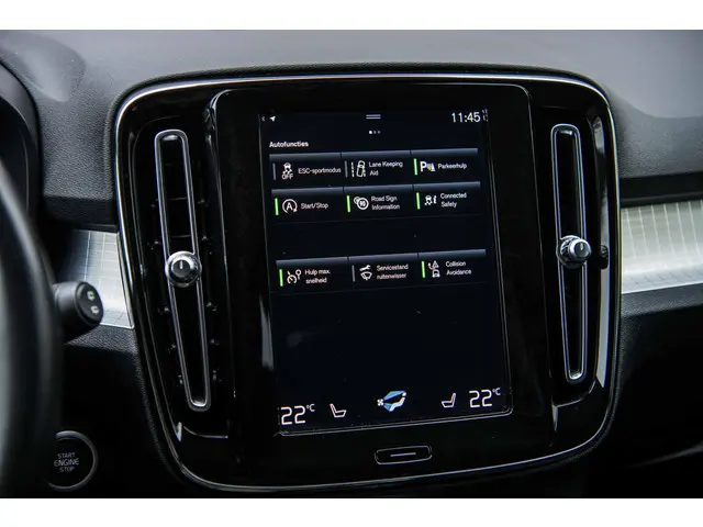 Volvo XC40 1.5 T3 Momentum 2021 Benzine 22