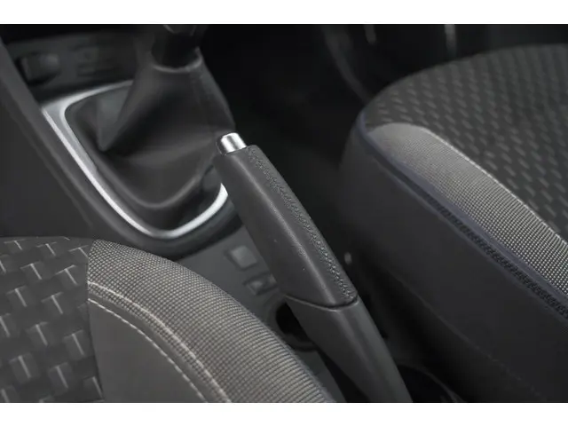 Renault Captur TCe 90 Intens 2019 Benzine 41