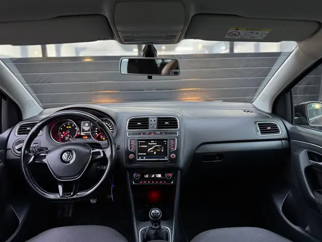 Volkswagen Polo 1.2 TSI Highline 2016 Benzine 40