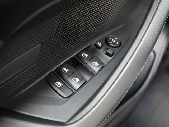 BMW i4 eDrive40 2023 Elektrisch 27