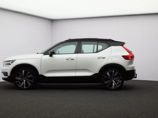 Volvo XC40 Recharge P8 AWD R-Design 2020 Elektrisch 5