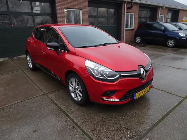 Renault Clio 0.9 TCe Limited 2017 Benzine 3