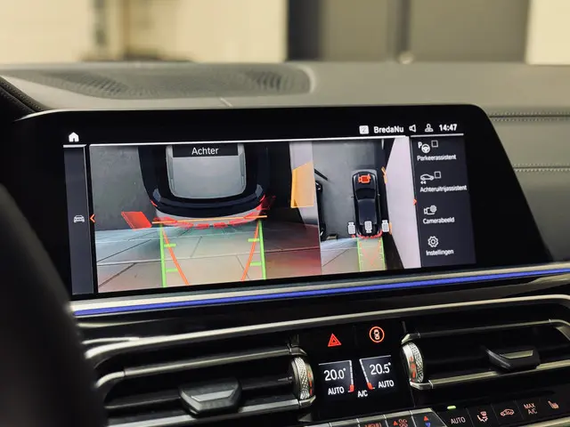 BMW X6 xDrive40i High Executive M-Sport 2020 Benzine 17