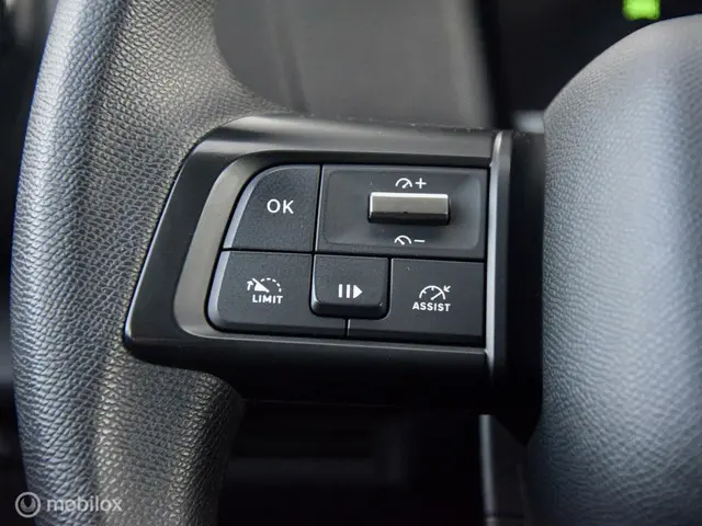 Citroën C4 100pk Feel | Airco | Navi | 2021 Benzine 22