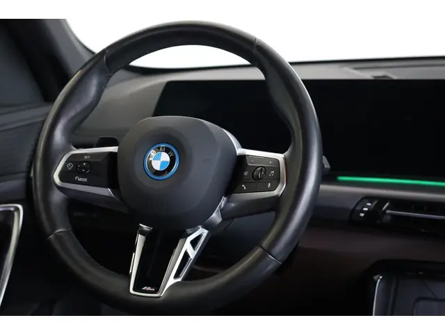 BMW iX1 xDrive30 2023 Elektrisch 11