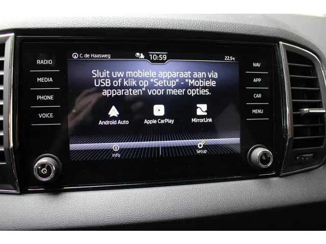 Škoda Karoq 1.0 TSI Business Edition 2021 Benzine 19