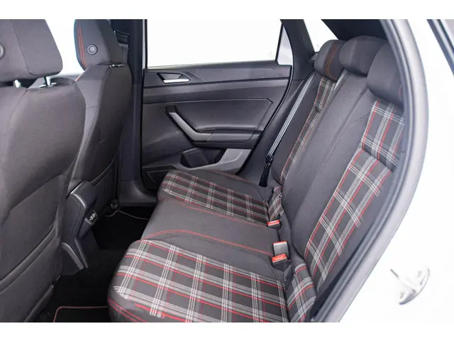 Volkswagen Polo 2.0 TSI GTI 2019 Benzine 21