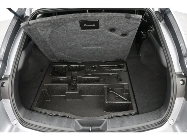 Lexus UX 250h Business Line 2019 Hybride Benzine 27