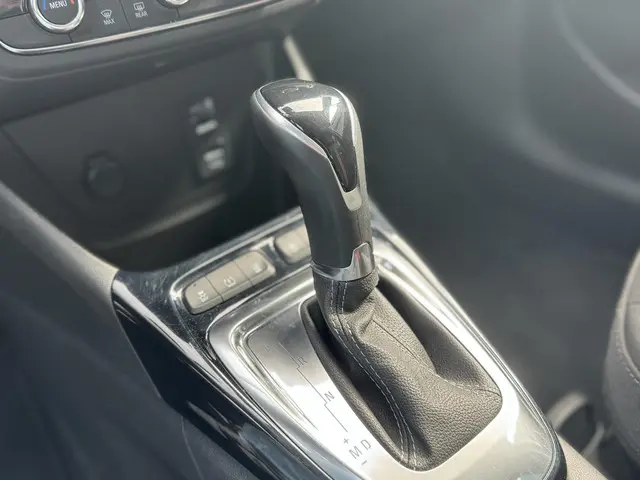 Opel Crossland 1.2 Turbo GS Line AUT 2023 Benzine 20