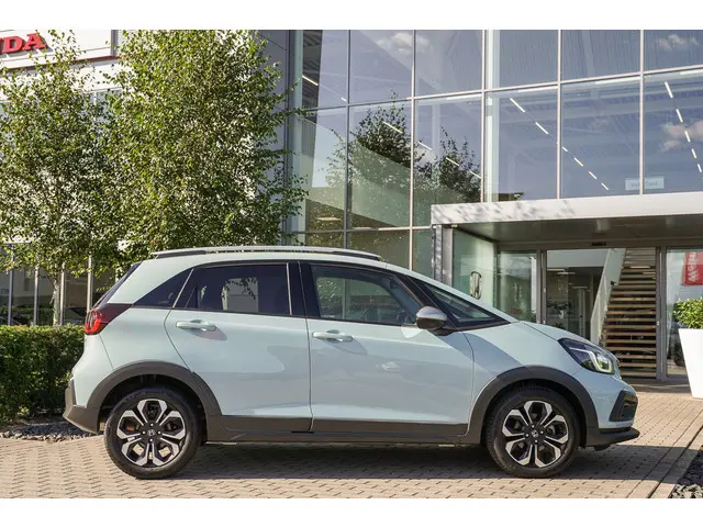 Honda Jazz 1.5i e:HEV CROSSTAR 2020 Hybride Benzine 53