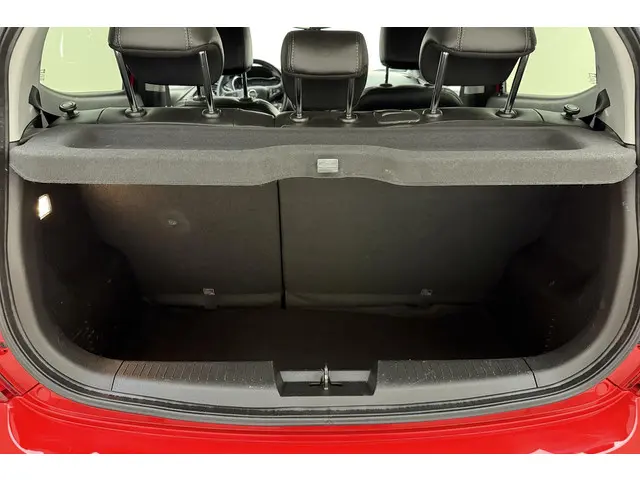 Opel KARL 1.0 ecoFLEX Innovation 2017 Benzine 3