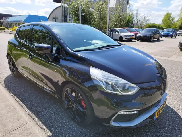 Renault Clio 1.6 R.S. Trophy ** 124.988 KM ** 2016 Benzine 7
