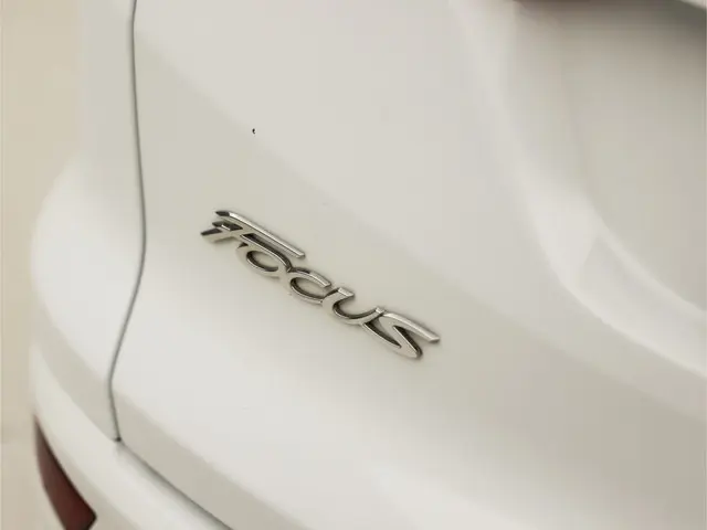 Ford Focus Wagon 1.5 ST-Line Titanium 2016 Benzine 29