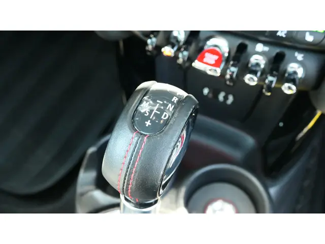 MINI Cooper S Mini 2.0 JCW 2015 Benzine 58