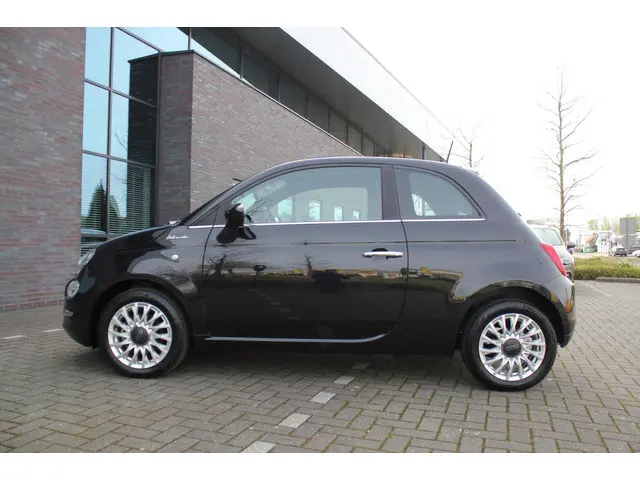 Fiat 500 1.0 Hybrid Dolcevita 2022 Hybride Benzine 6