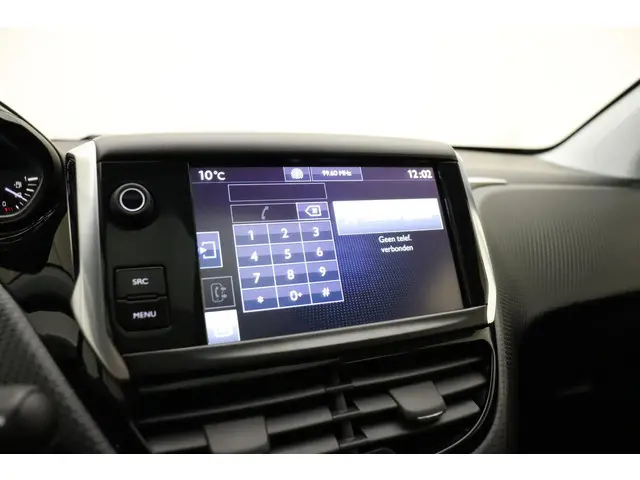 Peugeot 2008 1.2 PureTech Blue Lion 2017 Benzine 23