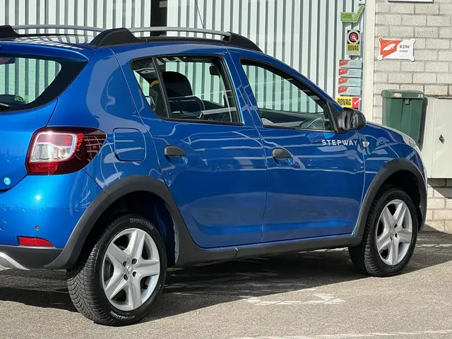 Dacia Sandero Stepway 0.9 TCe Lauréate 2014 Benzine 27