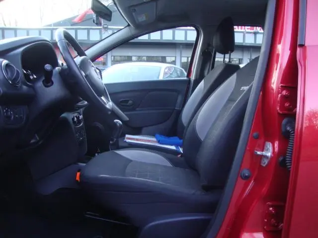 Dacia Sandero Stepway 0.9 TCe Lauréate (Airco ) 2013 Benzine 8