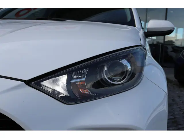 Toyota Yaris 1.5 Hybrid Active 2022 Hybride Benzine 11