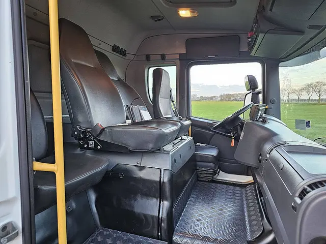 Scania P P340 2015 CNG 7