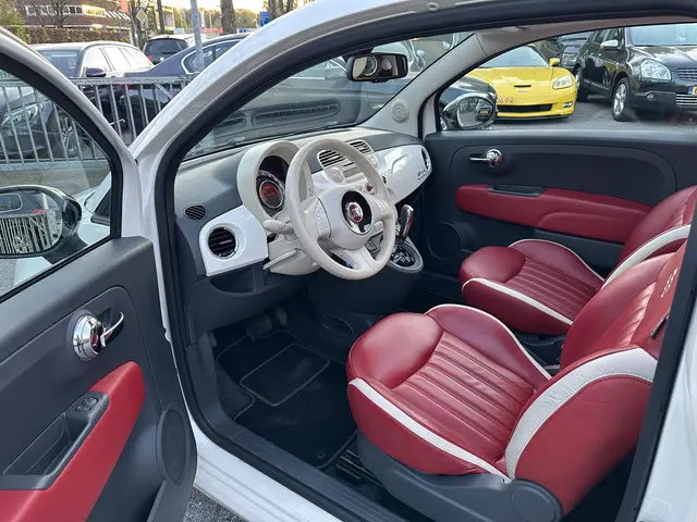 Fiat 500 1.2 Lounge Automaat 2015 Benzine 13