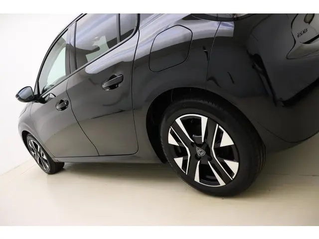Peugeot 208 1.2 PureTech 100 Allure 2024 Benzine 15